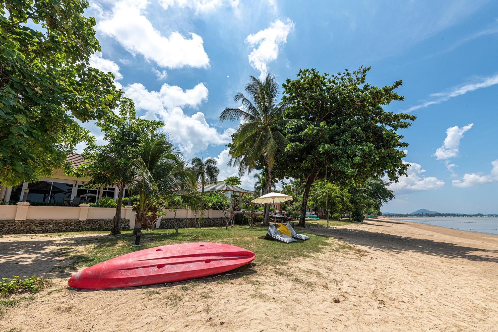 Blue Beach Grand Resort And Spa In Chalong Phuket By Dayuu Ban Saiyuan Buitenkant foto