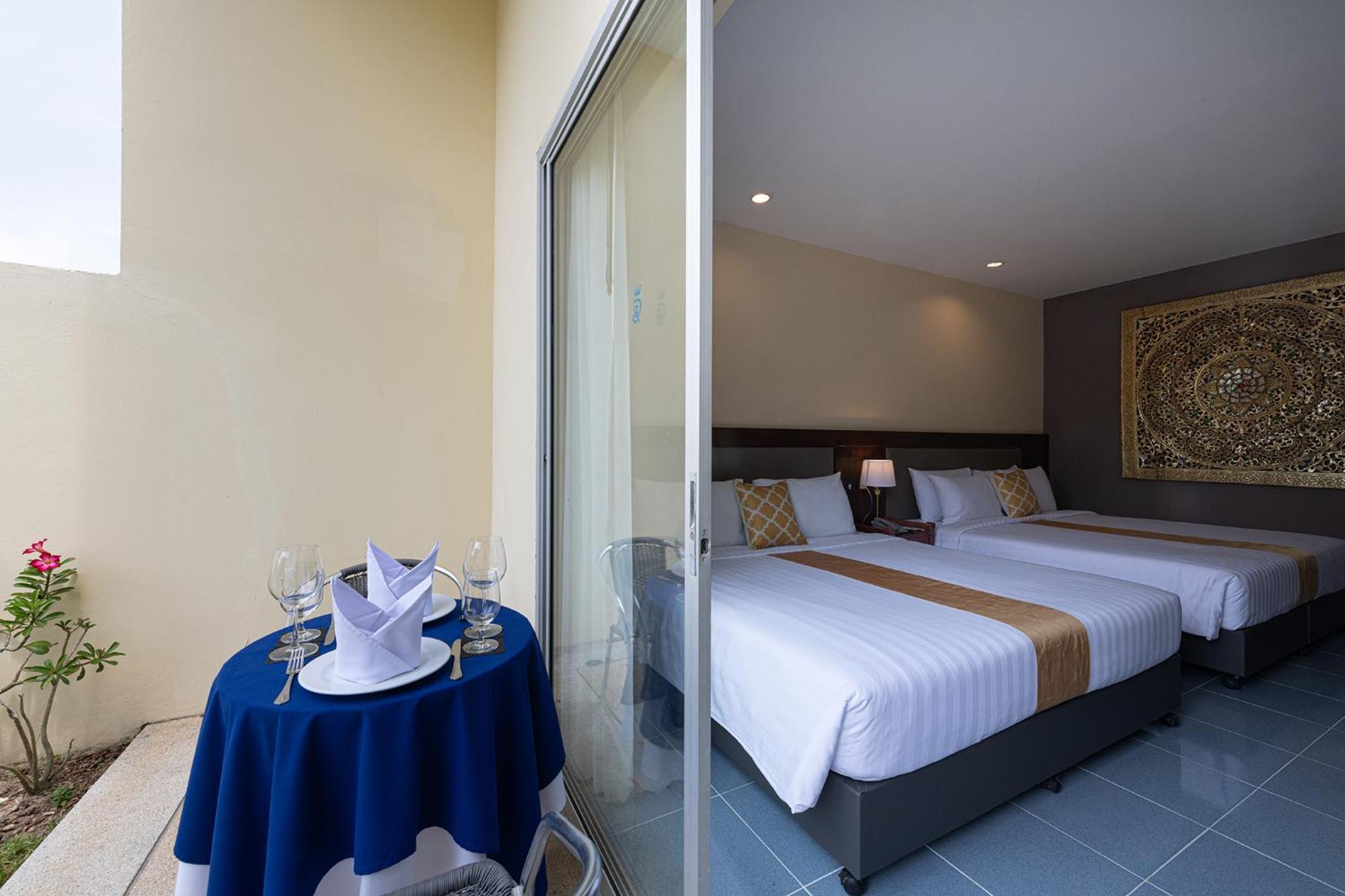 Blue Beach Grand Resort And Spa In Chalong Phuket By Dayuu Ban Saiyuan Buitenkant foto