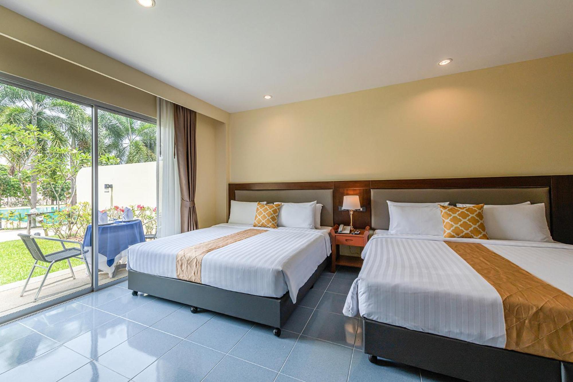 Blue Beach Grand Resort And Spa In Chalong Phuket By Dayuu Ban Saiyuan Buitenkant foto