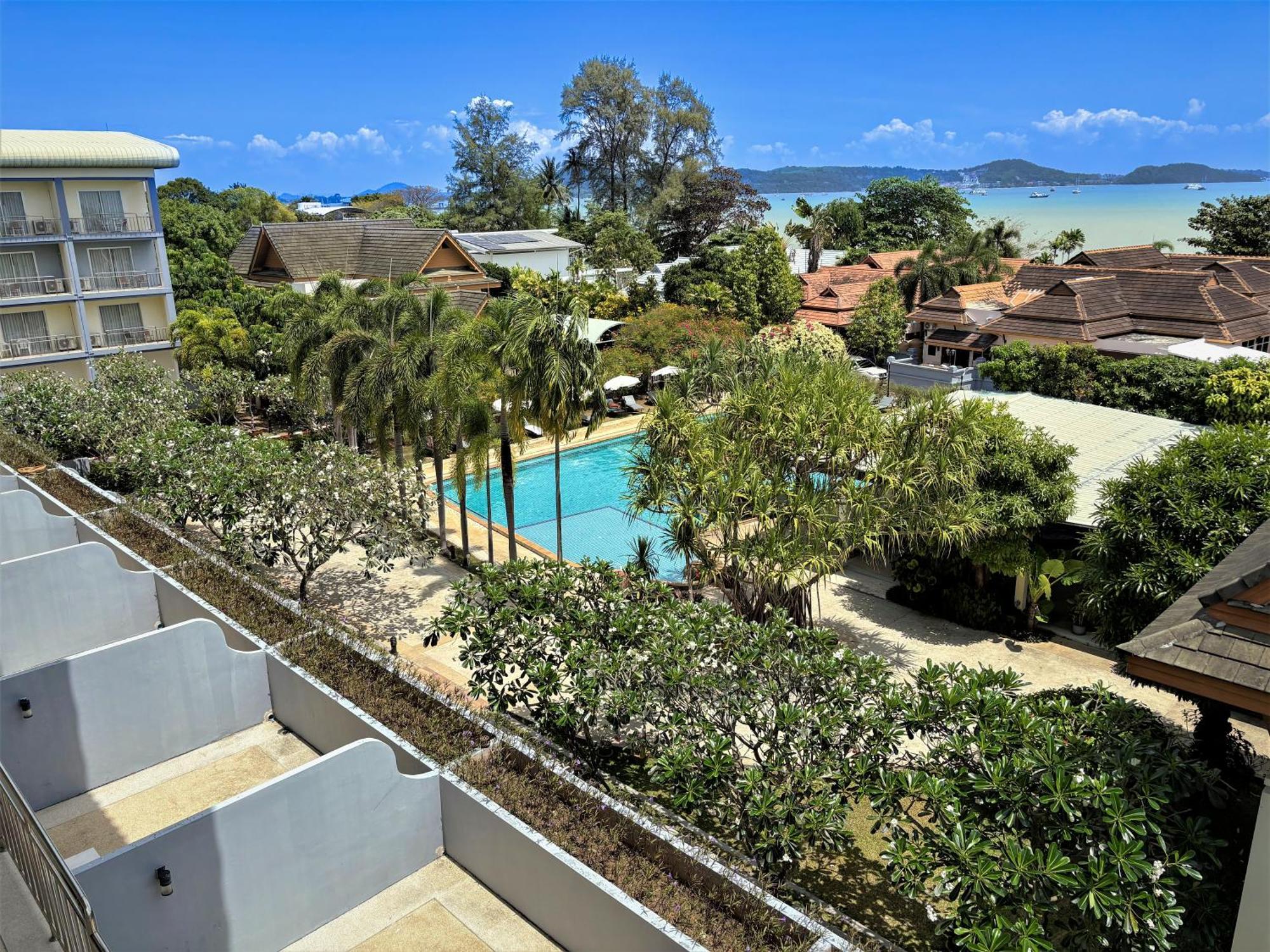 Blue Beach Grand Resort And Spa In Chalong Phuket By Dayuu Ban Saiyuan Buitenkant foto